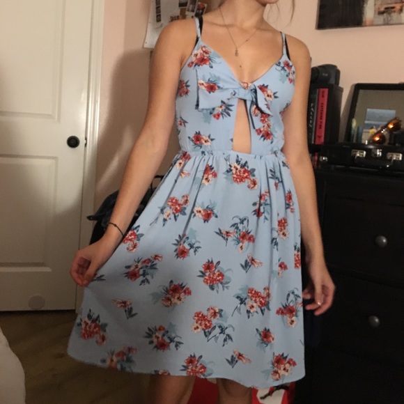 Charlotte Russe Dresses & Skirts - Dress